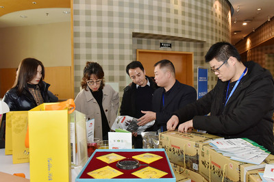 西安國際港務(wù)區(qū)脫貧攻堅(jiān)多措并舉 助力略陽脫貧攻堅(jiān)